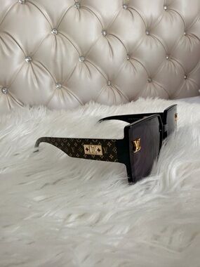Louis Vuitton Black Monogram Square Sunglasses